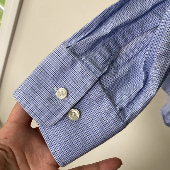 Hugo Boss Button Down Shirt - Picture 5 of 7
